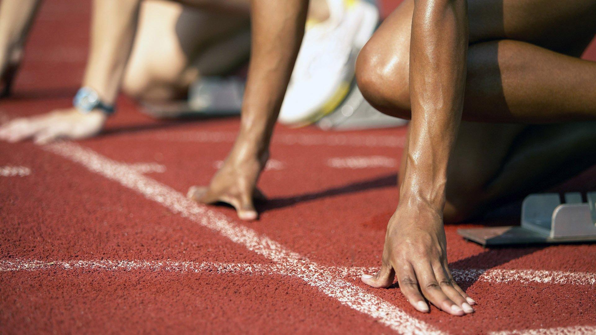 传奇继续！穆勒替补登场铸就德甲500场里程碑，150球211助书写不朽篇章