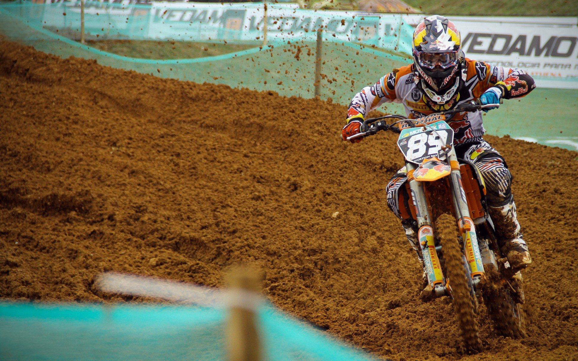 足球风云，辽宁铁人攻防失衡，李金羽李霄鹏足协杯狭路相逢